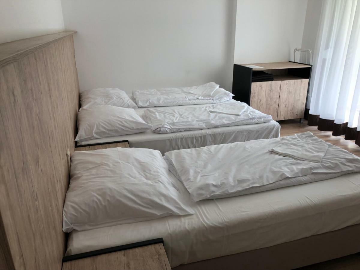 Duna Vendeghaz Hotell Fadd-Dombori Eksteriør bilde